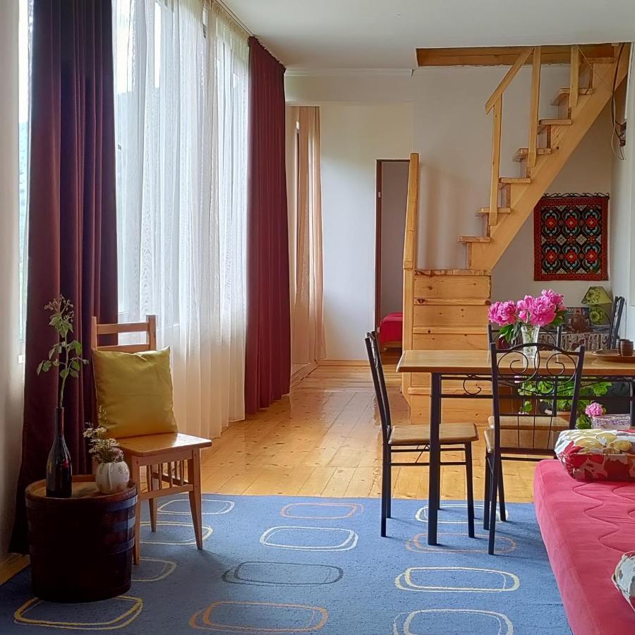 Village House Mestia Eksteriør bilde